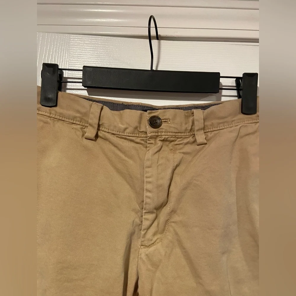 Banana Republic Size 29 Tan Khaki 100% Cotton Zip Up Chino Shorts